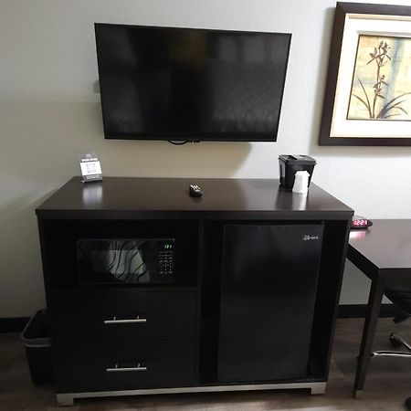 Executive Inn And Suites Tyler Kültér fotó