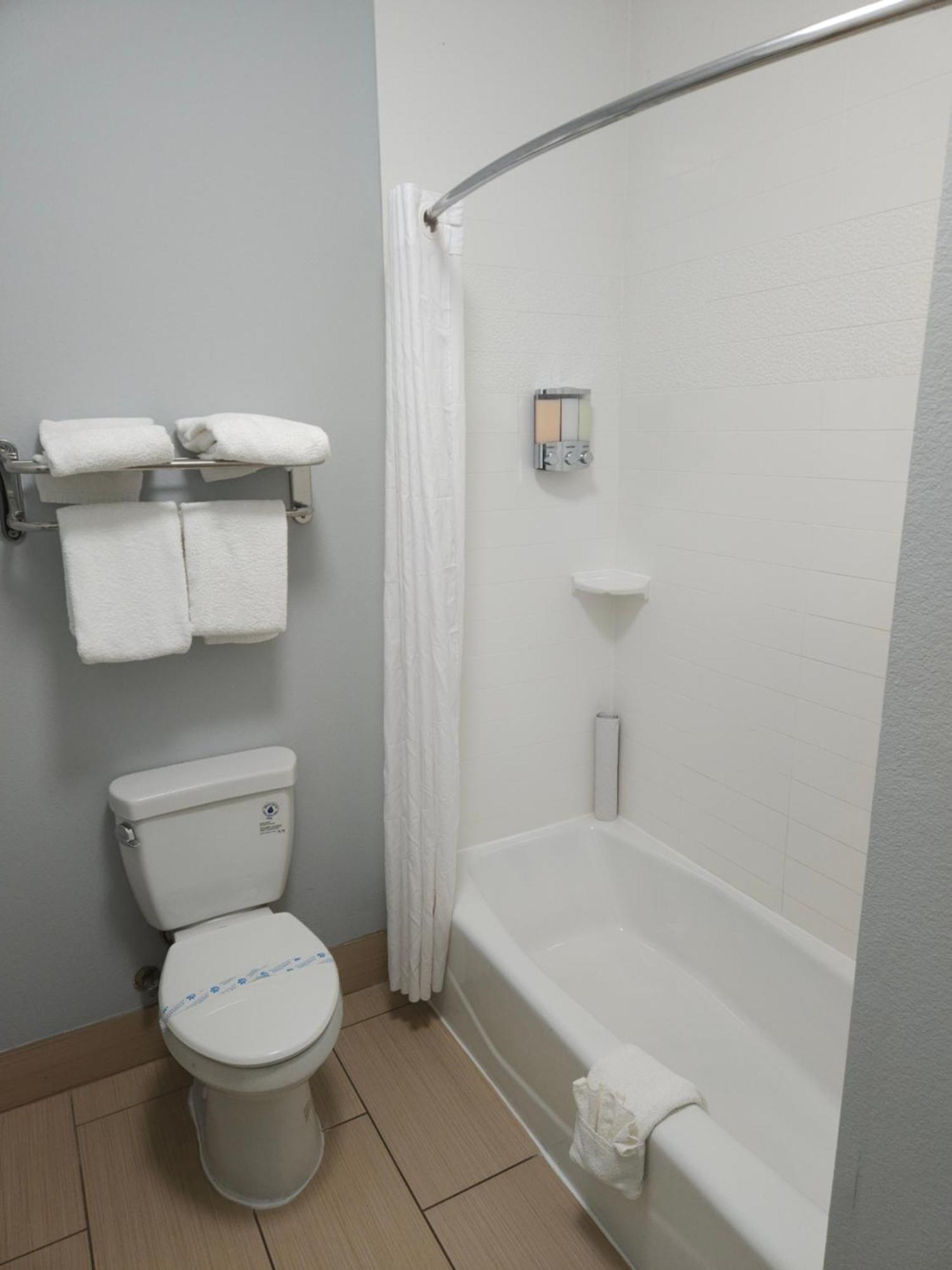 Executive Inn And Suites Tyler Kültér fotó